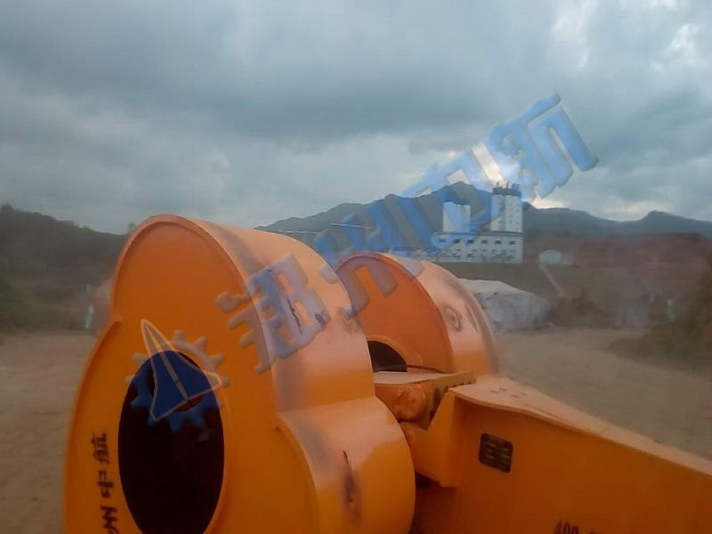 中航?jīng)_擊式壓路機駐海南?？谵k事處